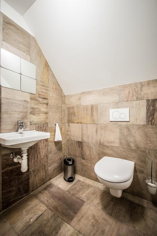 Aplend City Bastova 1 Bratislava Extérieur photo