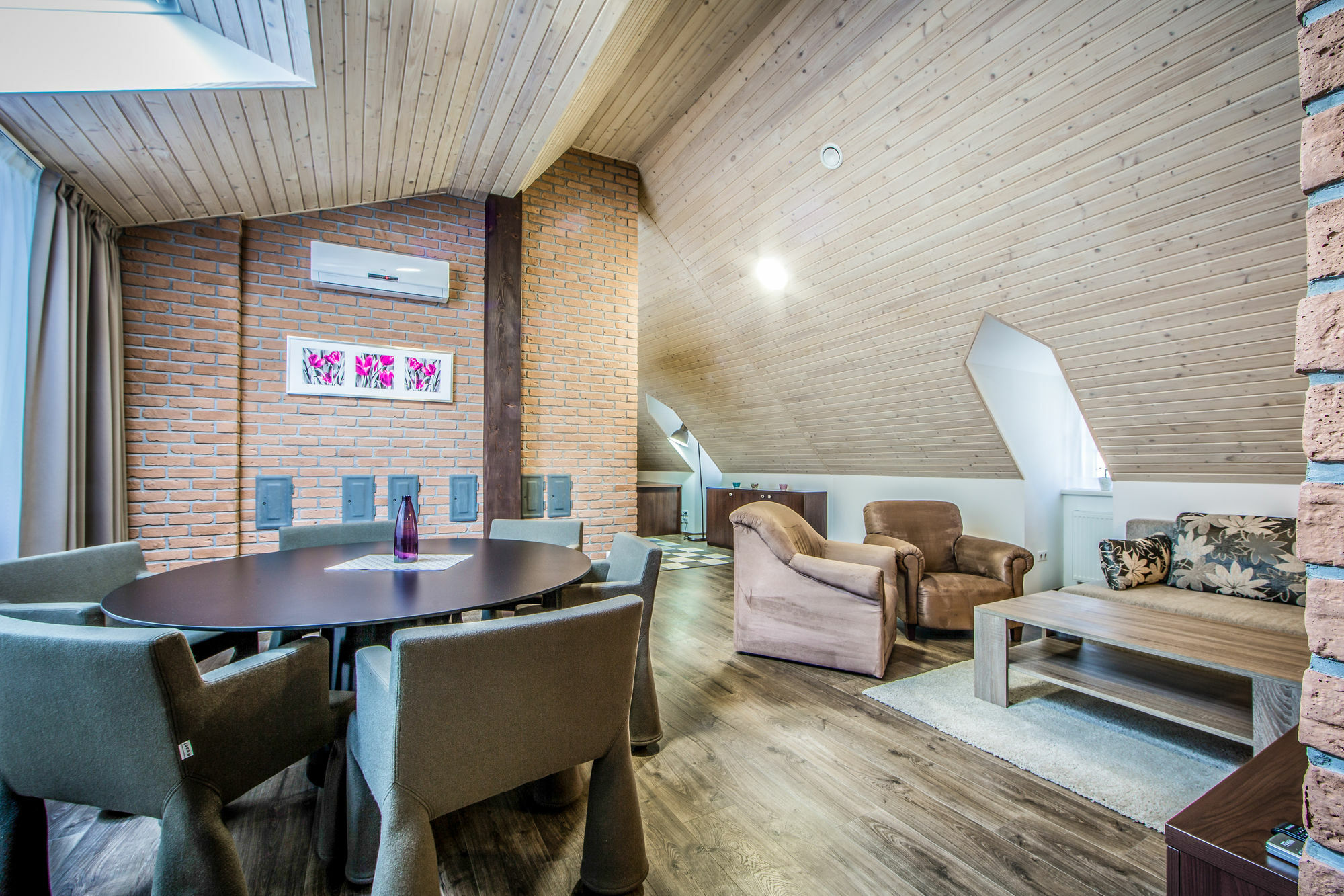 Aplend City Bastova 1 Bratislava Extérieur photo