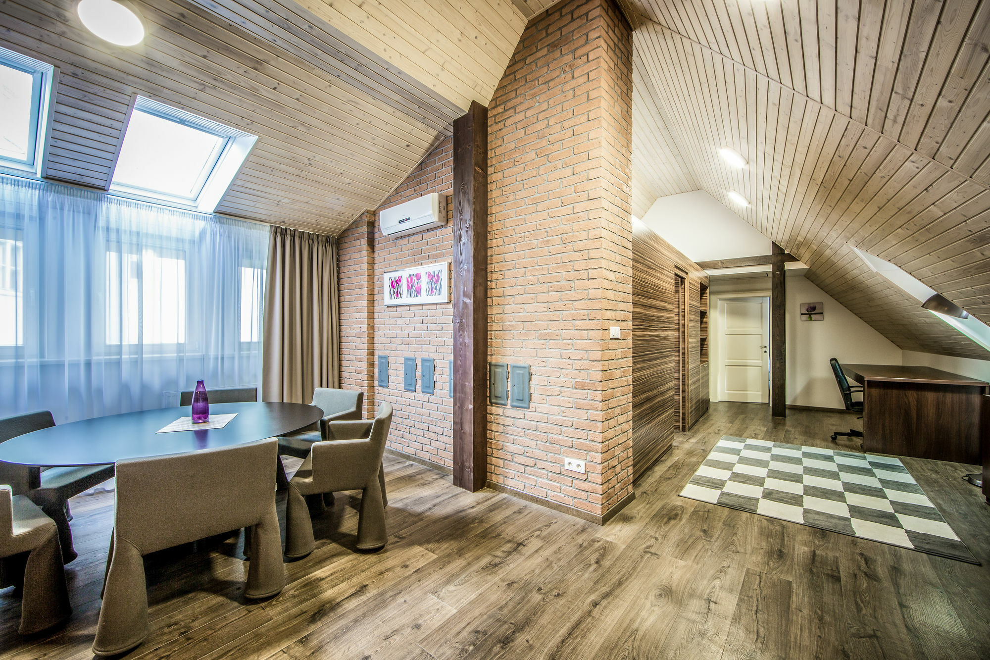 Aplend City Bastova 1 Bratislava Extérieur photo
